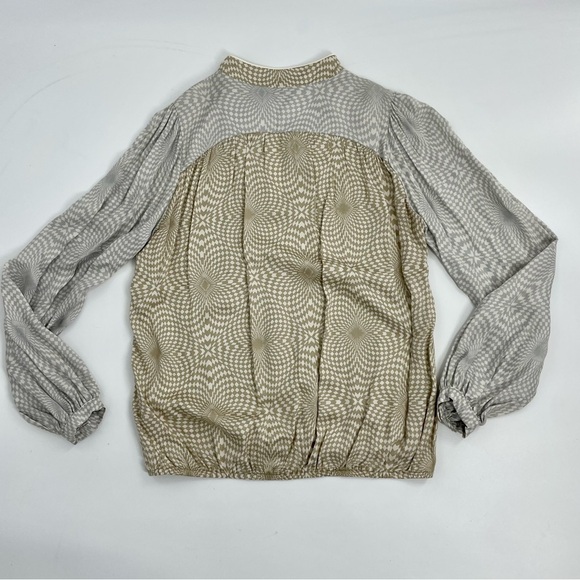 SUMMUM Kaleidoscope Luxury print top with puff sleeves in alpaca Neutral Small - Picture 14 of 14